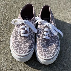 Vans purple leopard print lace up shoes